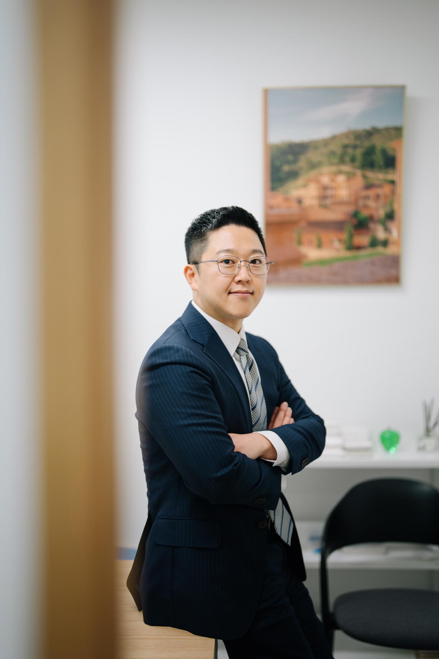 오정환 대표변호사의 로웨이브(LawWave) 인터뷰